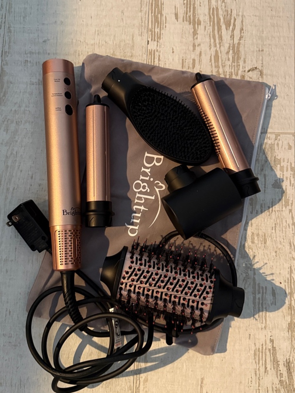 Brightup Rose Gold Multi-Function Hot Air Styler with Brush Attachments like new